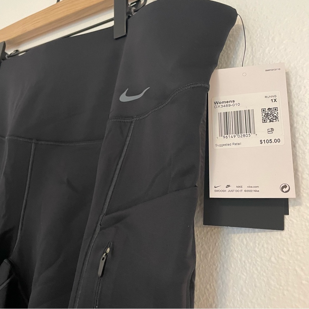 Nike Leggings with Pockets